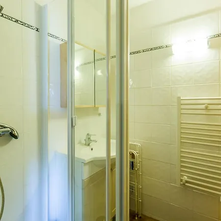 Bellentre, 1 Pièce, 4 Personnes - Fr-1-329-5 Bellentre